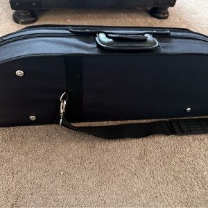 Bobelock 4/4 full size violin case Black with Shoulder Strap